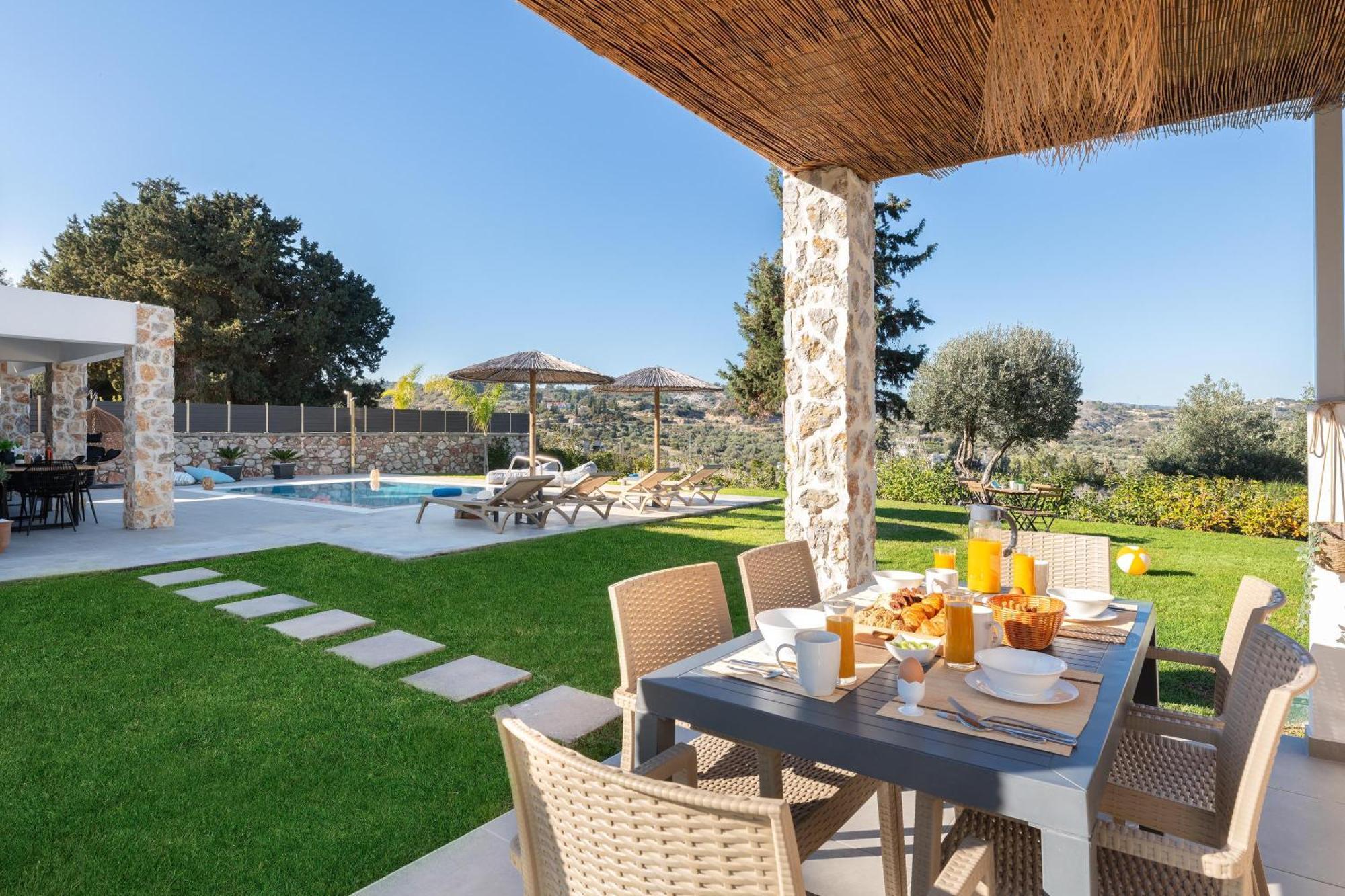 Aiora Luxury Villas 아판토우 외부 사진